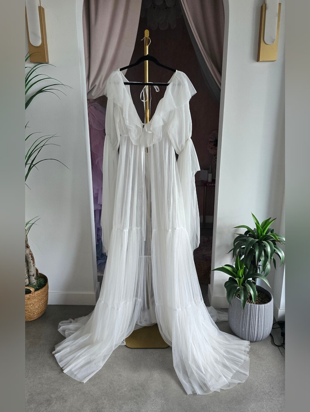 Sheer White Ruffled Long Robe - Women's Intimates & Sleepwear Kh Fashion